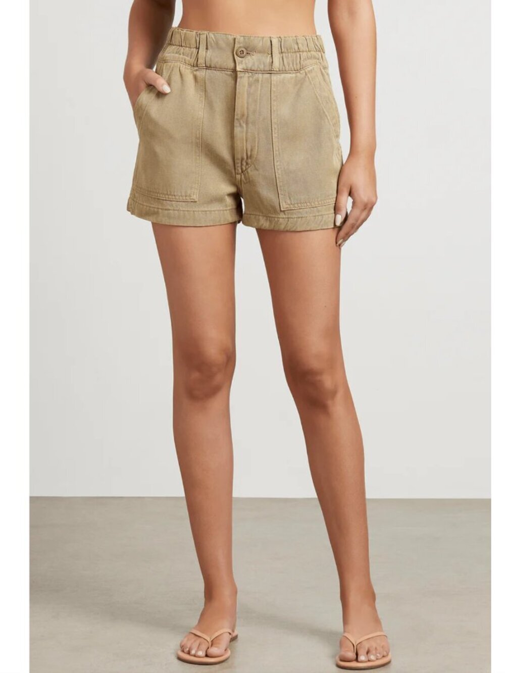 Amo Drapey Army Short in Sage
